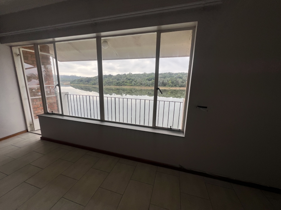 2 Bedroom Property for Sale in Bonza Bay Eastern Cape